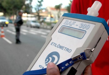 Agentes de trânsito poderão usar aparelho para identificar consumo de droga 